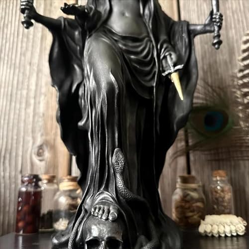Hekate Niktipolos Witch of the Night Statue