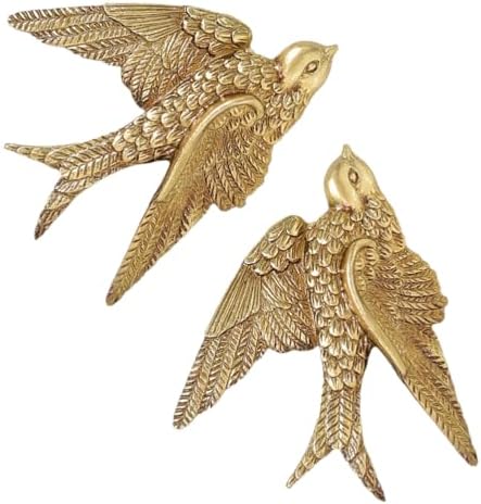 2pcs Swallow Wall Sculpture Resin Flying Birds Wall Art Hanging Ornament